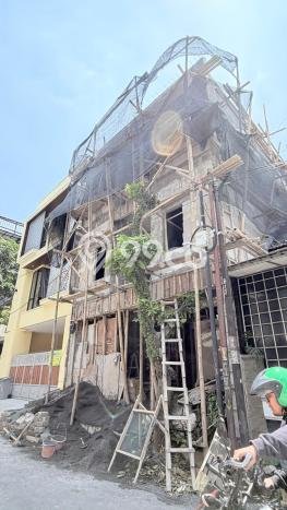 Dijual Rumah Kost di Soekarno Hatta, Malang, 18 KT, 19 KM, Bangunan 314m2 Dijual Rumah Kost di Soekarno Hatta, Malang, 18 KT, 19 KM, Bangunan 314m2