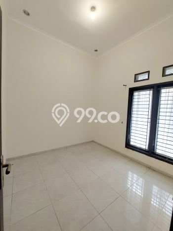 For Sale Rumah 5 Kamar Lokasi Strategis Nyaman dan Strategis di Lowokwaru For Sale Rumah 5 Kamar Lokasi Strategis Nyaman dan Strategis di Lowokwaru