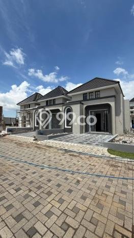Rumah Minimalis 2 Kamar LT 70m2 di Bandulan Rumah Minimalis 2 Kamar LT 70m2 di Bandulan