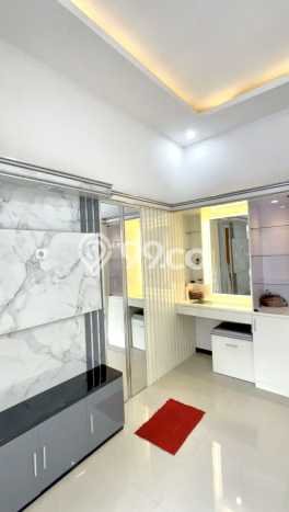 Rumah Modern 4 KT di Tasikmadu Malang Full Furnished Rumah Modern 4 KT di Tasikmadu Malang Full Furnished