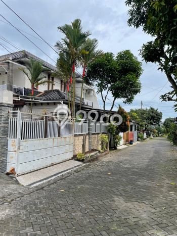 Rumah Minimalis Favorit Siap Huni di Blimbing LT 183m2 Rumah Minimalis Favorit Siap Huni di Blimbing LT 183m2