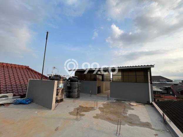 Rumah Minimalis 8 Kamar LT 140m2 di Tasikmadu Rumah Minimalis 8 Kamar LT 140m2 di Tasikmadu