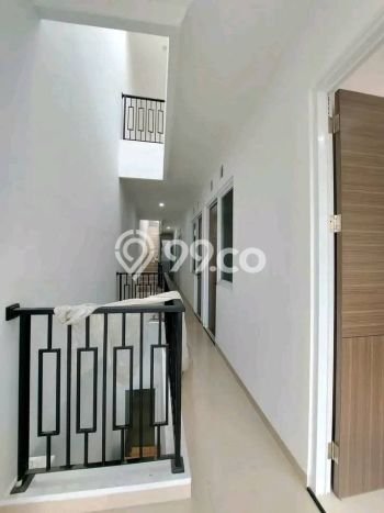 Rumah Kost untuk Dijual di Soekarno Hatta Punya 17 Kamar Rumah Kost untuk Dijual di Soekarno Hatta Punya 17 Kamar