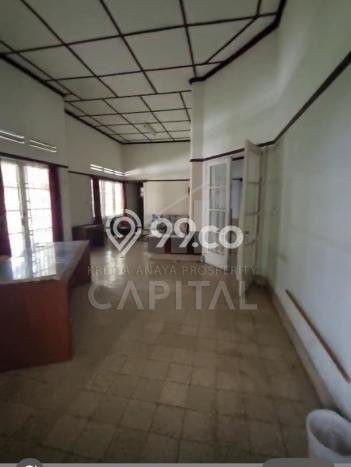 Rumah Elit LB 500m2 Siap Pakai Desain Elegan di Dago, Bandung Rumah Elit LB 500m2 Siap Pakai Desain Elegan di Dago, Bandung