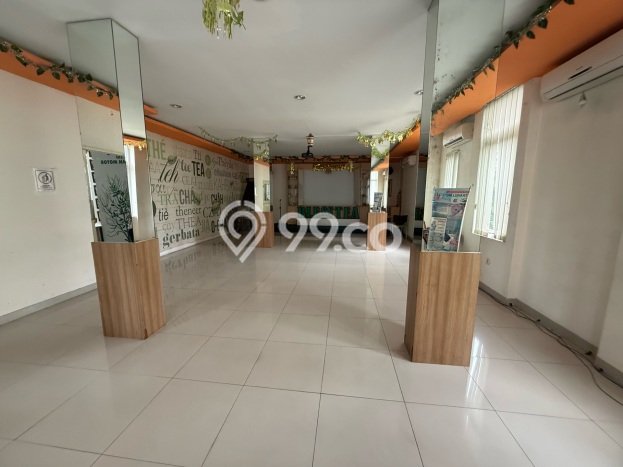 Dijual! Ruko di Daan Mogot Jakarta Barat LT 201m2 / LB 597m2 Kawasan Bisnis Dijual! Ruko di Daan Mogot Jakarta Barat LT 201m2 / LB 597m2 Kawasan Bisnis