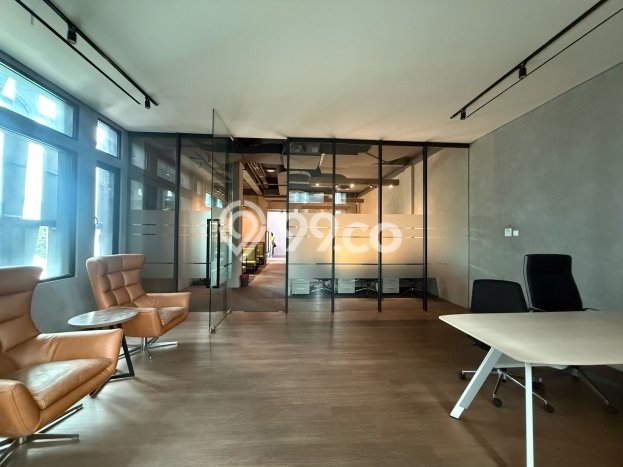 Area Ramai! Ruko Dijual di BSD untuk Bisnis Luas Bangunan 340m2 Area Ramai! Ruko Dijual di BSD untuk Bisnis Luas Bangunan 340m2