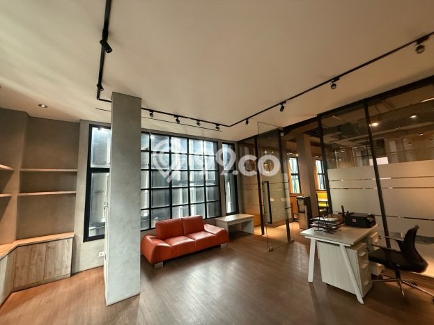 Area Ramai! Ruko Dijual di BSD untuk Bisnis Luas Bangunan 340m2 Area Ramai! Ruko Dijual di BSD untuk Bisnis Luas Bangunan 340m2