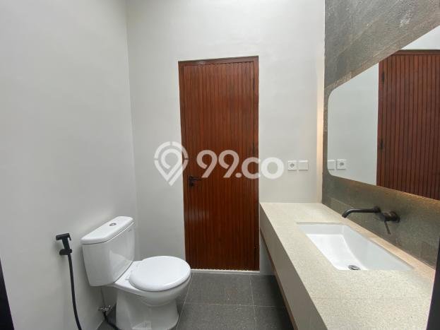 For Sale! Luxury House LT 135m2 Desain Elegan di canggu For Sale! Luxury House LT 135m2 Desain Elegan di canggu