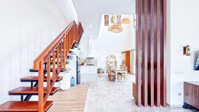 Ready to Use! Premium House LT 296m2 Desain Elegan di Ungasan Ready to Use! Premium House LT 296m2 Desain Elegan di Ungasan