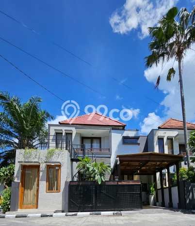 Dijual Rumah Luas Elegan Dengan View Eksklusif di Jimbaran, Badung Dijual Rumah Luas Elegan Dengan View Eksklusif di Jimbaran, Badung