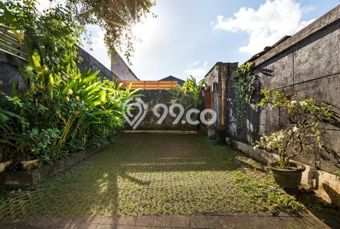 HARGA TERBAIK! Vila di , Area 307m2m², Lokasi Prima HARGA TERBAIK! Vila di , Area 307m2m², Lokasi Prima