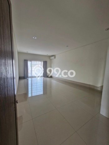Siap Huni Rumah Mewah 11 Kamar di Jatinegara Dekat ke Mana Pun Siap Huni Rumah Mewah 11 Kamar di Jatinegara Dekat ke Mana Pun