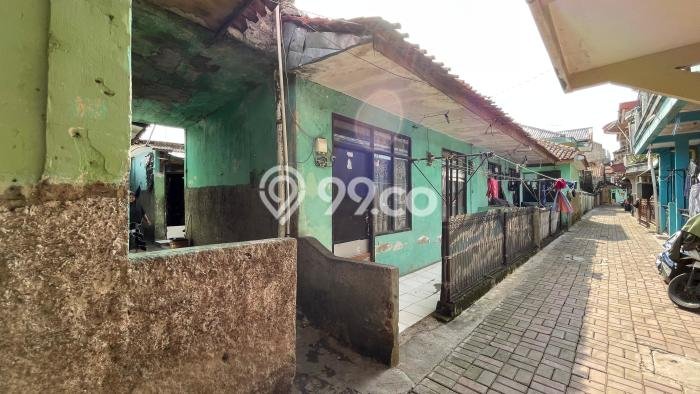 Dijual Segera Kost 16 Kamar, 0 Kamar Mandi di Antapani, Bandung, Luas 400m2 Dijual Segera Kost 16 Kamar, 0 Kamar Mandi di Antapani, Bandung, Luas 400m2