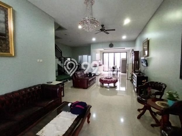 Rumah Luas Asri 4 KT Siap Huni di Sarijadi Bandung Rumah Luas Asri 4 KT Siap Huni di Sarijadi Bandung