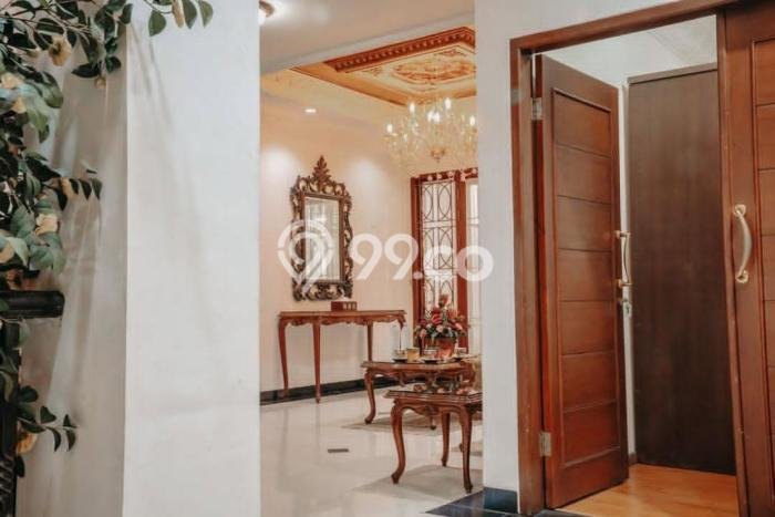 Vila Premium Kawasan , Dimensi 1108m2m², Posisi Premium dengan akses bagus Vila Premium Kawasan , Dimensi 1108m2m², Posisi Premium dengan akses bagus