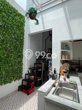 Dijual Rumah Premium dengan Fasilitas Sekitar Komplit di Antapani, Bandung Dijual Rumah Premium dengan Fasilitas Sekitar Komplit di Antapani, Bandung
