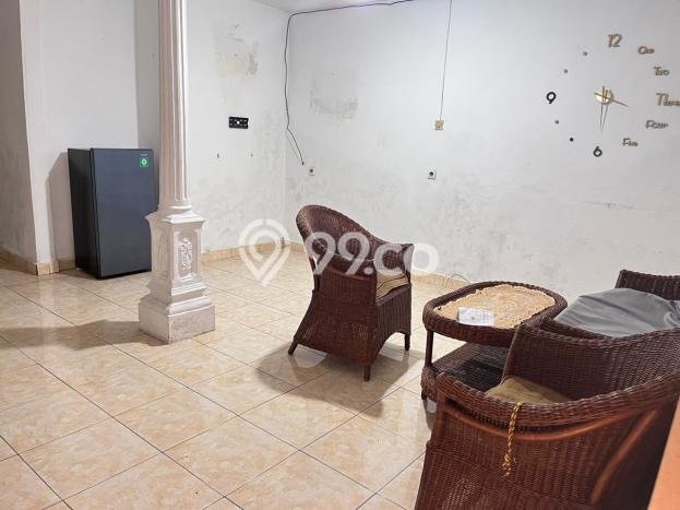 Rumah Mewah LB 140m2 Siap Huni Desain Elegan di Sariwangi, Bandung Rumah Mewah LB 140m2 Siap Huni Desain Elegan di Sariwangi, Bandung