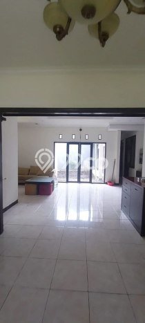 Ready to Use! Luxury House LT 196m2 Desain Elegan di Kota Baru Parahyangan Ready to Use! Luxury House LT 196m2 Desain Elegan di Kota Baru Parahyangan