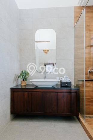 Vila Strategis Kawasan , Luas 300m2m², Posisi Premium dengan akses mudah Vila Strategis Kawasan , Luas 300m2m², Posisi Premium dengan akses mudah