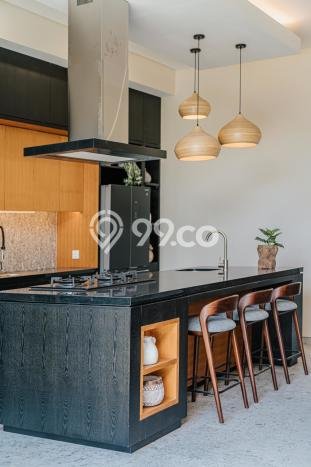 Vila Strategis Kawasan , Luas 300m2m², Posisi Premium dengan akses mudah Vila Strategis Kawasan , Luas 300m2m², Posisi Premium dengan akses mudah