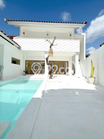 Tempat Ideal! Vila di , Luas 230m2m², Kondisi Terbaik Tempat Ideal! Vila di , Luas 230m2m², Kondisi Terbaik