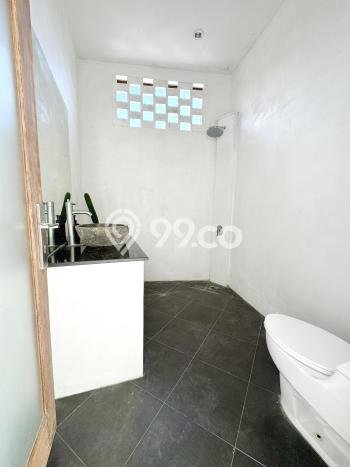 Tempat Ideal! Vila di , Luas 230m2m², Kondisi Terbaik Tempat Ideal! Vila di , Luas 230m2m², Kondisi Terbaik