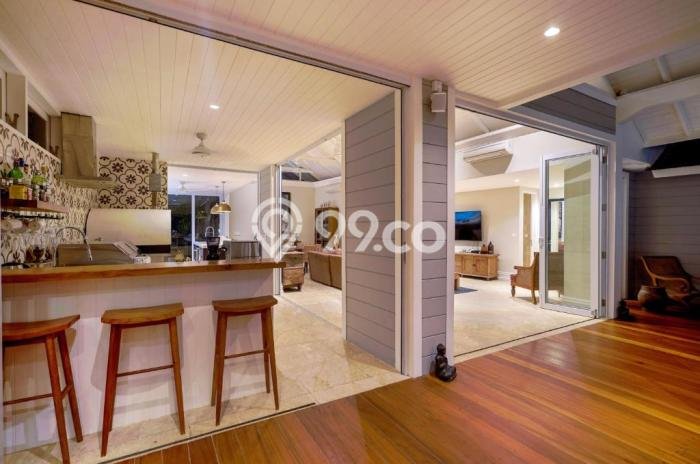 Vila Strategis di , Area 871m2m², Area Asri untuk Anda Vila Strategis di , Area 871m2m², Area Asri untuk Anda