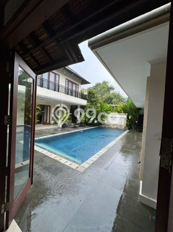 HARGA TERBAIK! Vila di , Luas 461m2m², Area Berkembang dengan nilai naik HARGA TERBAIK! Vila di , Luas 461m2m², Area Berkembang dengan nilai naik