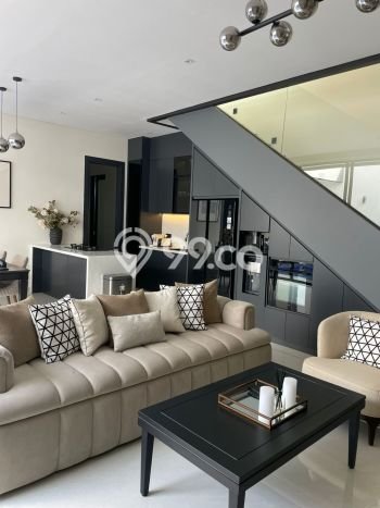 Vila di , Area 200m2m², Dekat ke Pusat Kota Vila di , Area 200m2m², Dekat ke Pusat Kota