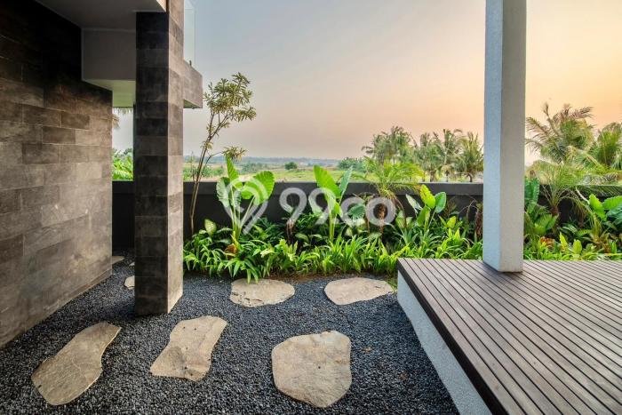 HARGA TERBAIK! Vila Kawasan Tabanan, Luas 1570m2m², Area Prima HARGA TERBAIK! Vila Kawasan Tabanan, Luas 1570m2m², Area Prima