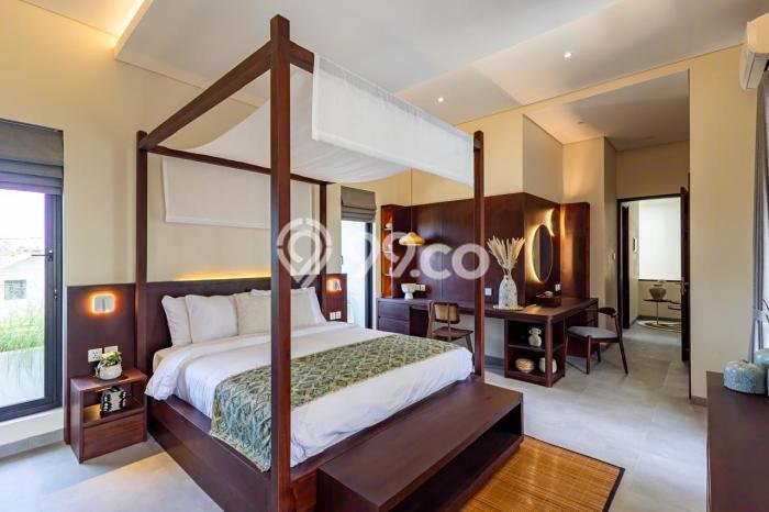 Vila Strategis Kawasan , Luas 300m2m², Posisi Premium dengan akses mudah Vila Strategis Kawasan , Luas 300m2m², Posisi Premium dengan akses mudah