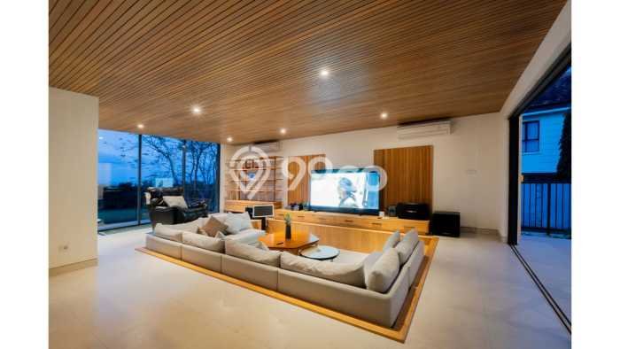 HARGA TERBAIK! Vila di , Dimensi 1059m2m², Kawasan Potensial dengan prospek meningkat HARGA TERBAIK! Vila di , Dimensi 1059m2m², Kawasan Potensial dengan prospek meningkat