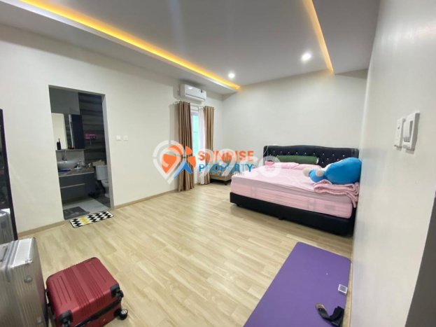 Jarang Ada! Rumah Kontrakan 4 Kamar Nyaman Siap Huni Batam Centre Jarang Ada! Rumah Kontrakan 4 Kamar Nyaman Siap Huni Batam Centre