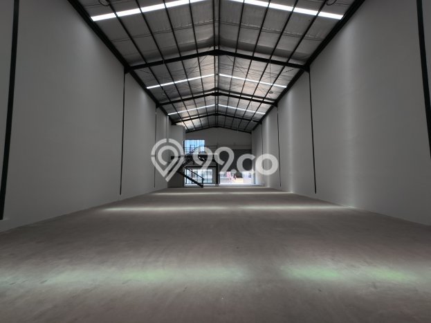 Unit Gudang Dijual di BSD Tangerang Selatan 432m2 Unit Gudang Dijual di BSD Tangerang Selatan 432m2