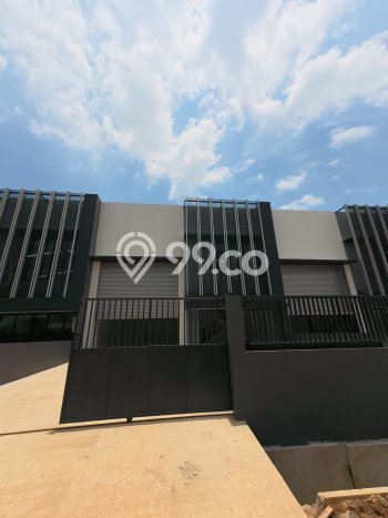 Unit Gudang Dijual di BSD Tangerang Selatan 432m2 Unit Gudang Dijual di BSD Tangerang Selatan 432m2