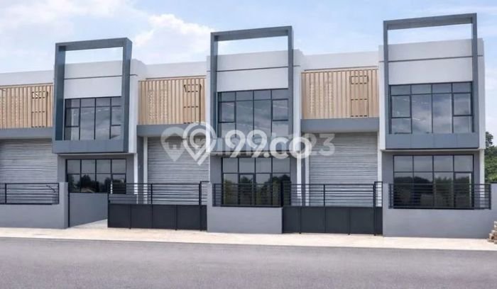 Unit Gudang Dijual di BSD Tangerang Selatan 1896m2 Unit Gudang Dijual di BSD Tangerang Selatan 1896m2