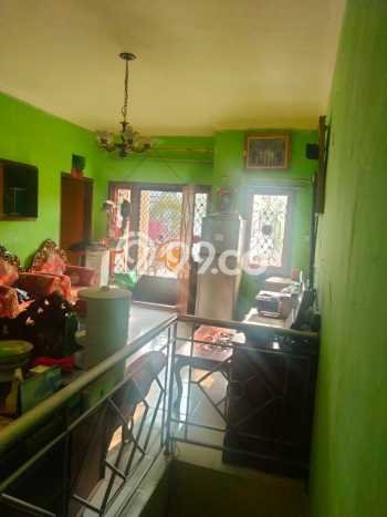 For Sale Hunian Rumah Nyaman 4 KT di Pakuwon Indah, Surabaya For Sale Hunian Rumah Nyaman 4 KT di Pakuwon Indah, Surabaya