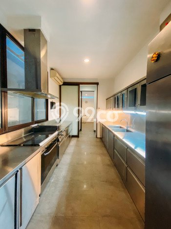 Rumah Luxury Modern Siap Huni di Pondok Indah Jakarta Selatan Rumah Luxury Modern Siap Huni di Pondok Indah Jakarta Selatan