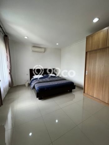 Rumah sewa siap pakai 3 KT di Kemang, Jakarta Selatan Rumah sewa siap pakai 3 KT di Kemang, Jakarta Selatan