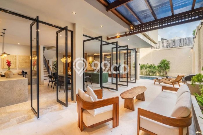 Vila di , Ukuran 300m2m², Akses ke fasilitas umum Vila di , Ukuran 300m2m², Akses ke fasilitas umum