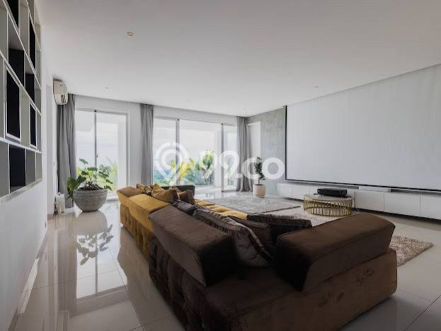 Kesempatan Langka! Vila di , Ukuran 570m2m², Kawasan Berkembang dengan potensi meningkat Kesempatan Langka! Vila di , Ukuran 570m2m², Kawasan Berkembang dengan potensi meningkat