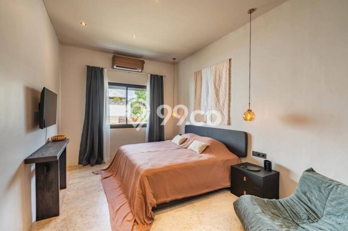 Vila di , Ukuran 300m2m², Akses ke fasilitas umum Vila di , Ukuran 300m2m², Akses ke fasilitas umum