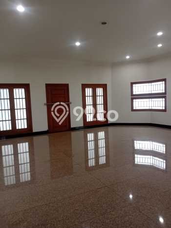 Siap Huni Rumah Mewah 5 Kamar di Pademangan Dekat ke Mana Saja Siap Huni Rumah Mewah 5 Kamar di Pademangan Dekat ke Mana Saja