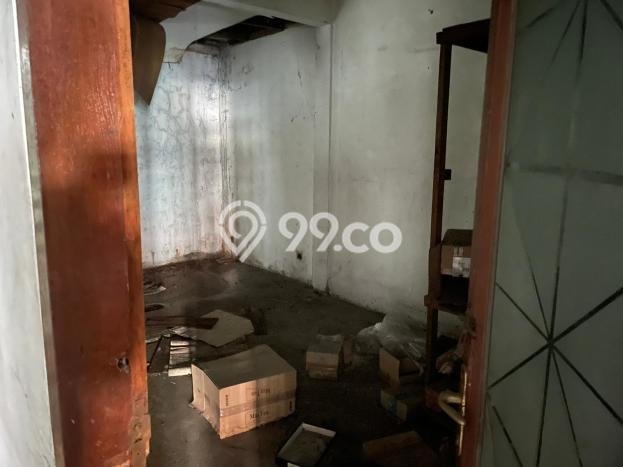 Tanah Dijual di Jakarta Barat Seluas 252m2 Strategis Tanah Dijual di Jakarta Barat Seluas 252m2 Strategis
