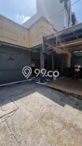 Rumah Elit LB 234m2 Siap Pakai Desain Elegan di Tomang, Jakarta Barat Rumah Elit LB 234m2 Siap Pakai Desain Elegan di Tomang, Jakarta Barat