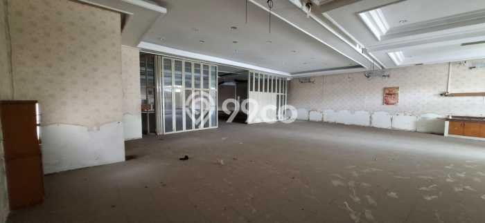 Unit Komersial Dijual di Cirebon LT 1265m2 & LB 1000m2 Unit Komersial Dijual di Cirebon LT 1265m2 & LB 1000m2