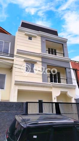 Rumah Elit Modern Siap Huni di Puri Indah Jakarta Barat Rumah Elit Modern Siap Huni di Puri Indah Jakarta Barat
