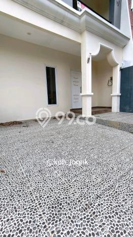 Rumah Elit Modern Siap Huni di Puri Indah Jakarta Barat Rumah Elit Modern Siap Huni di Puri Indah Jakarta Barat