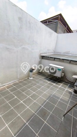 Rumah Minimalis 3 KT di Meruya Jakarta Barat Semi Furnished Rumah Minimalis 3 KT di Meruya Jakarta Barat Semi Furnished
