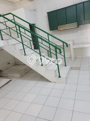 Disewakan Ruko di Pusat Kota Jakarta Barat Ramai Strategis Disewakan Ruko di Pusat Kota Jakarta Barat Ramai Strategis